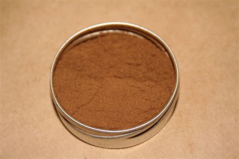 Concentrate Packaging. . Snuff powder